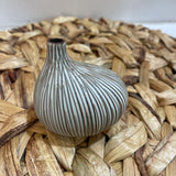 Hand Crafted Japanese Garlic Bulb Shaped Mini Vase ACCESSORIES 2.5Wx2.5H