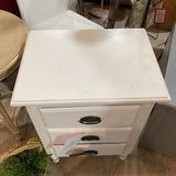 Easterbrook 3-Drawer NIGHTSTAND White 22w16d29h