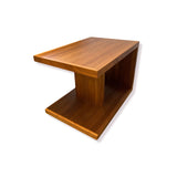 Room & Board Graham Modern END/SIDE TABLE Walnut 18w26d20h