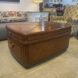 Thomasville Antique Wood Trunk COFFEE/COCKTAIL TABLE 42w32d22h