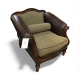 Thomasville Sorrento Leather & Wood Framed w/ Pillows CHAIR 43Wx39Dx38H