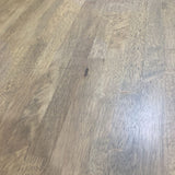 Round Wood Tapered Legs DINING TABLE 47d30h